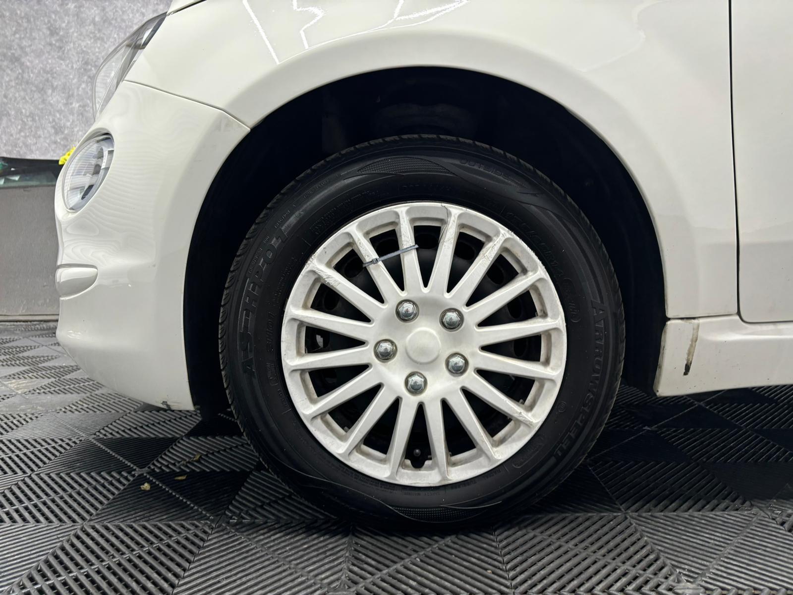Fiat 500 view 22