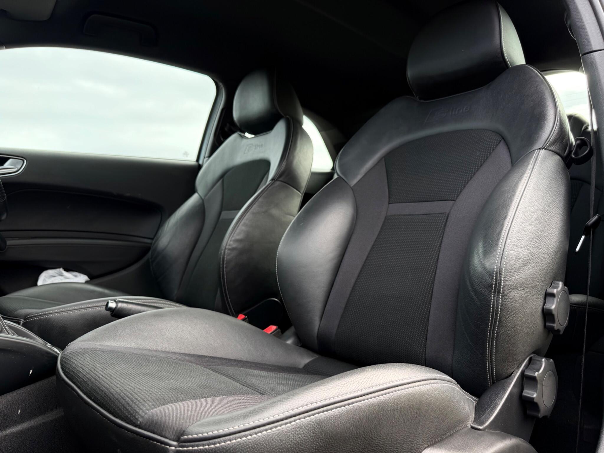 Audi A1 view 45