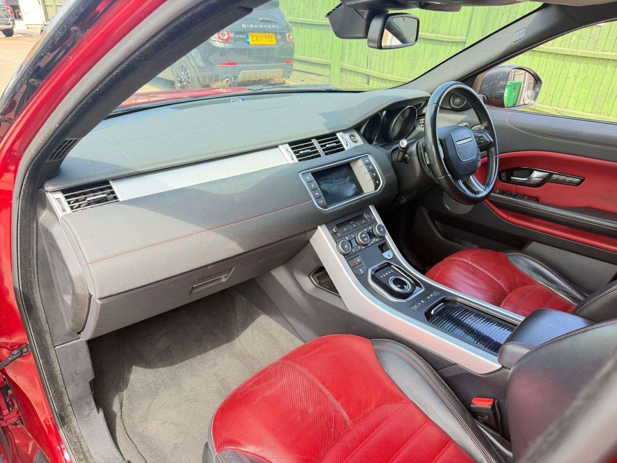Land Rover Range Rover Evoque view 19