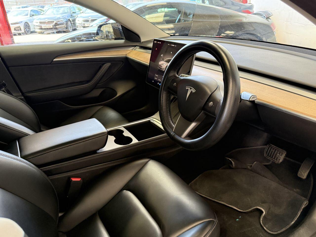 Tesla Model 3 view 33