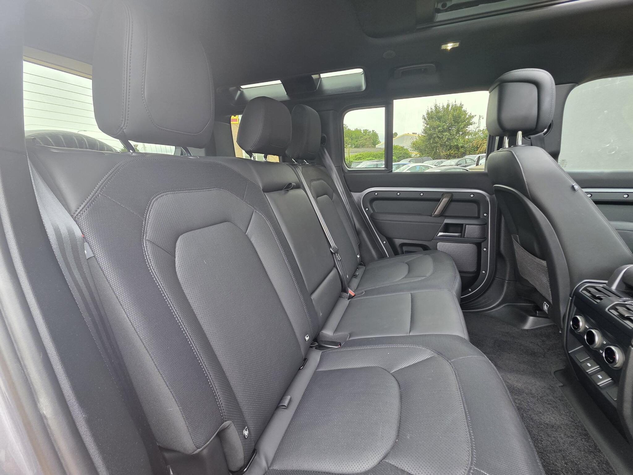 Land Rover Defender view 15
