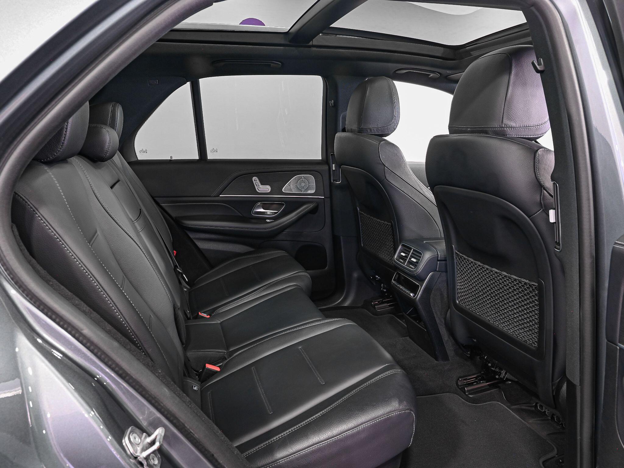 Mercedes-Benz GLE view 31
