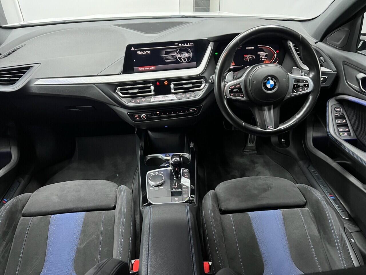 BMW 1 Series view 2