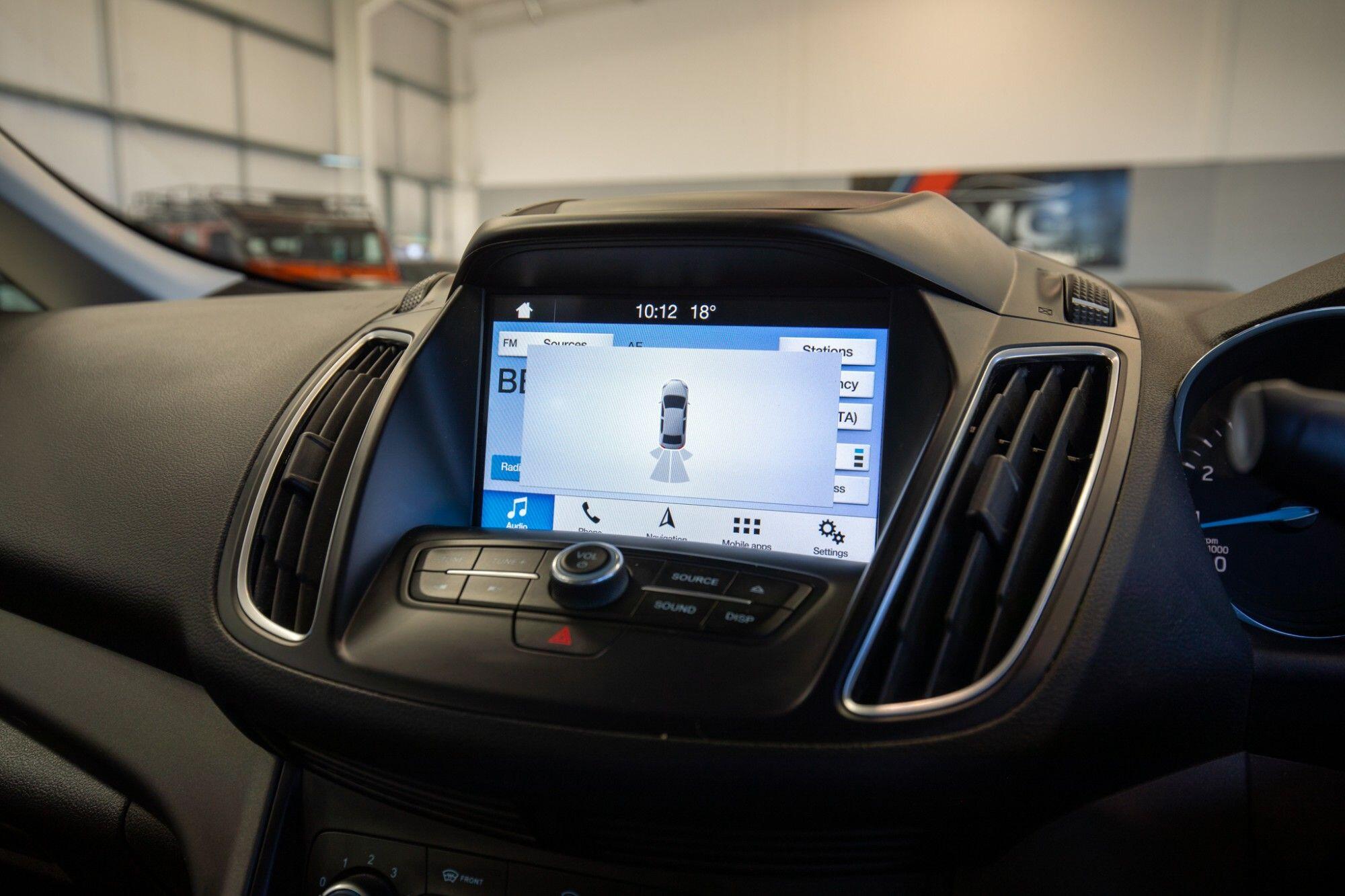 Ford C-Max view 22