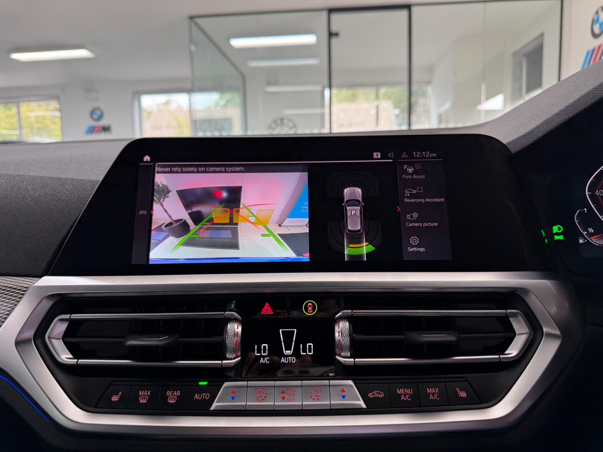 BMW 3 Series view 13