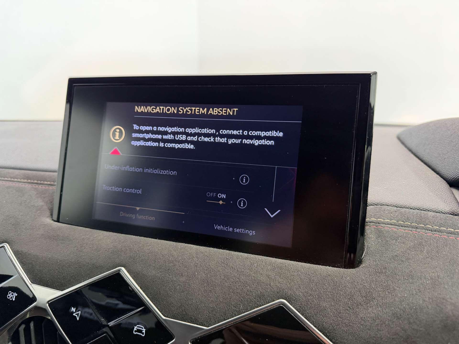 DS Automobiles DS 3 Crossback view 37