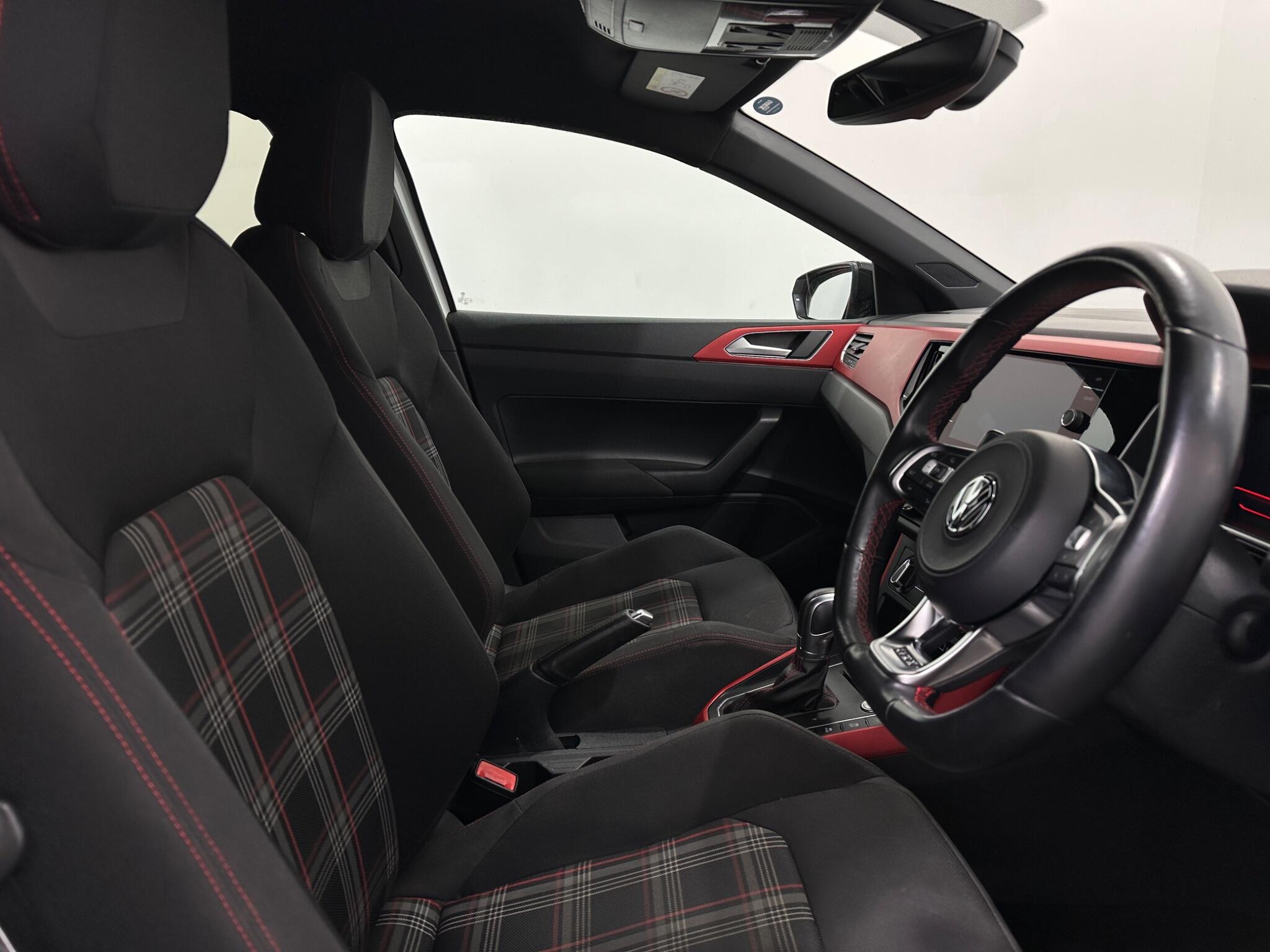 Volkswagen Polo view 31