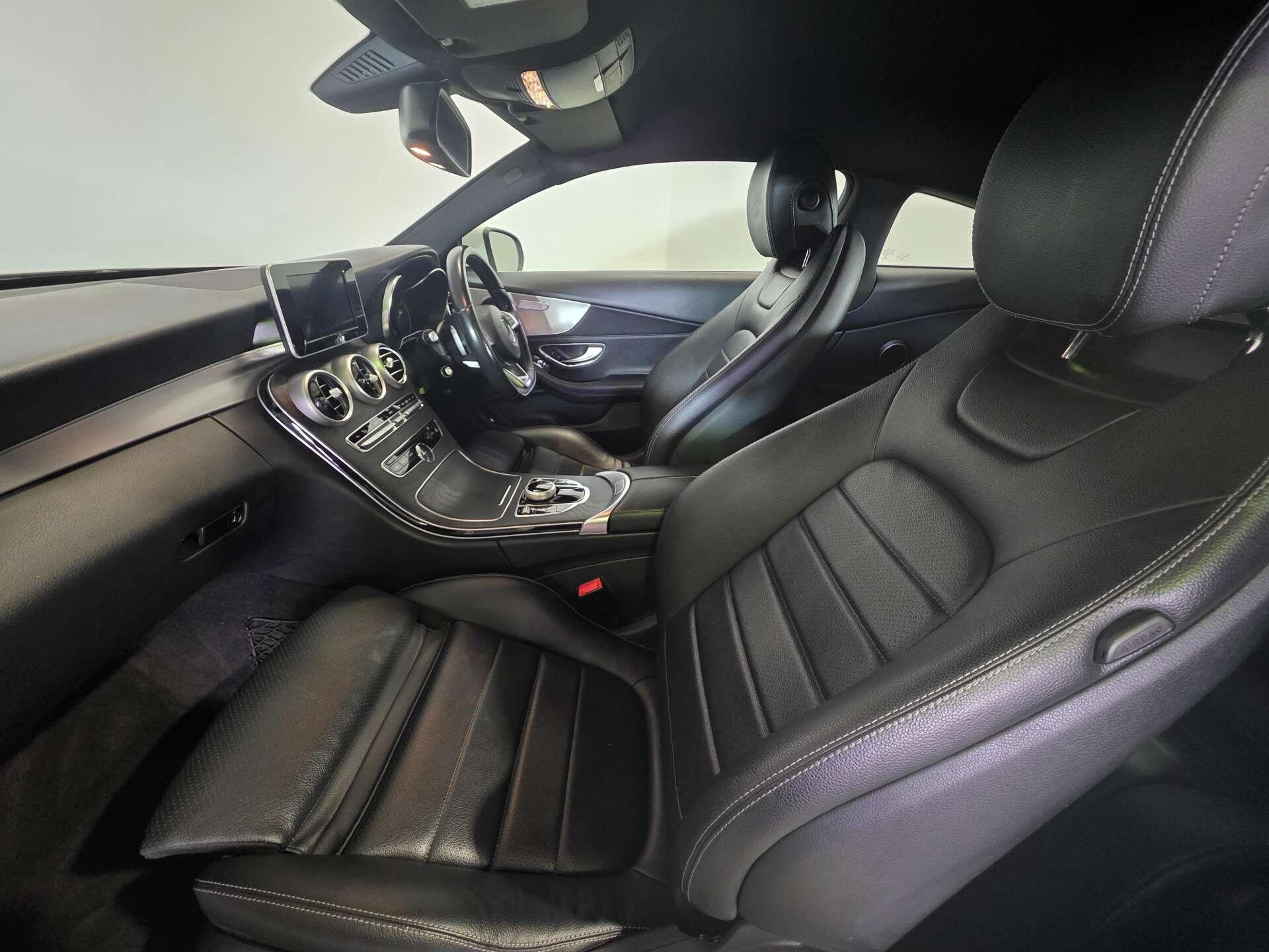 Mercedes-Benz C-Class view 46