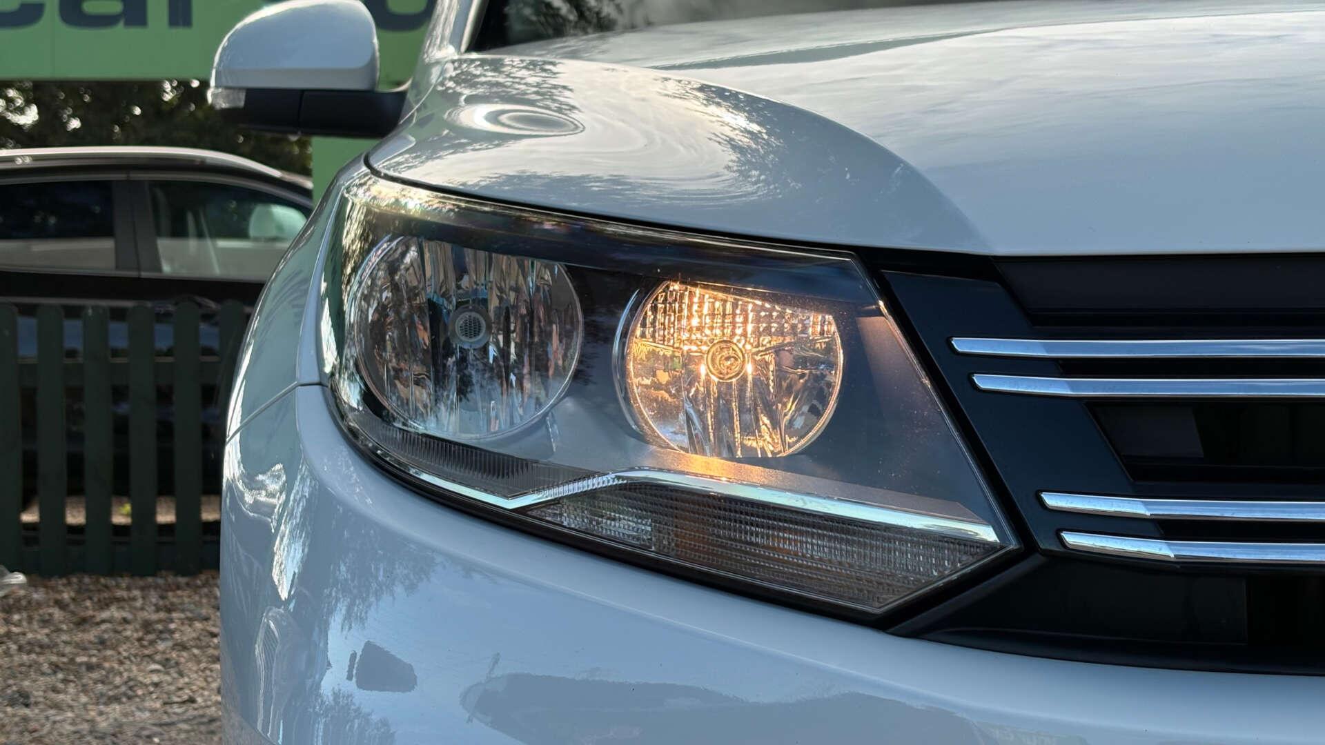 Volkswagen Tiguan view 48