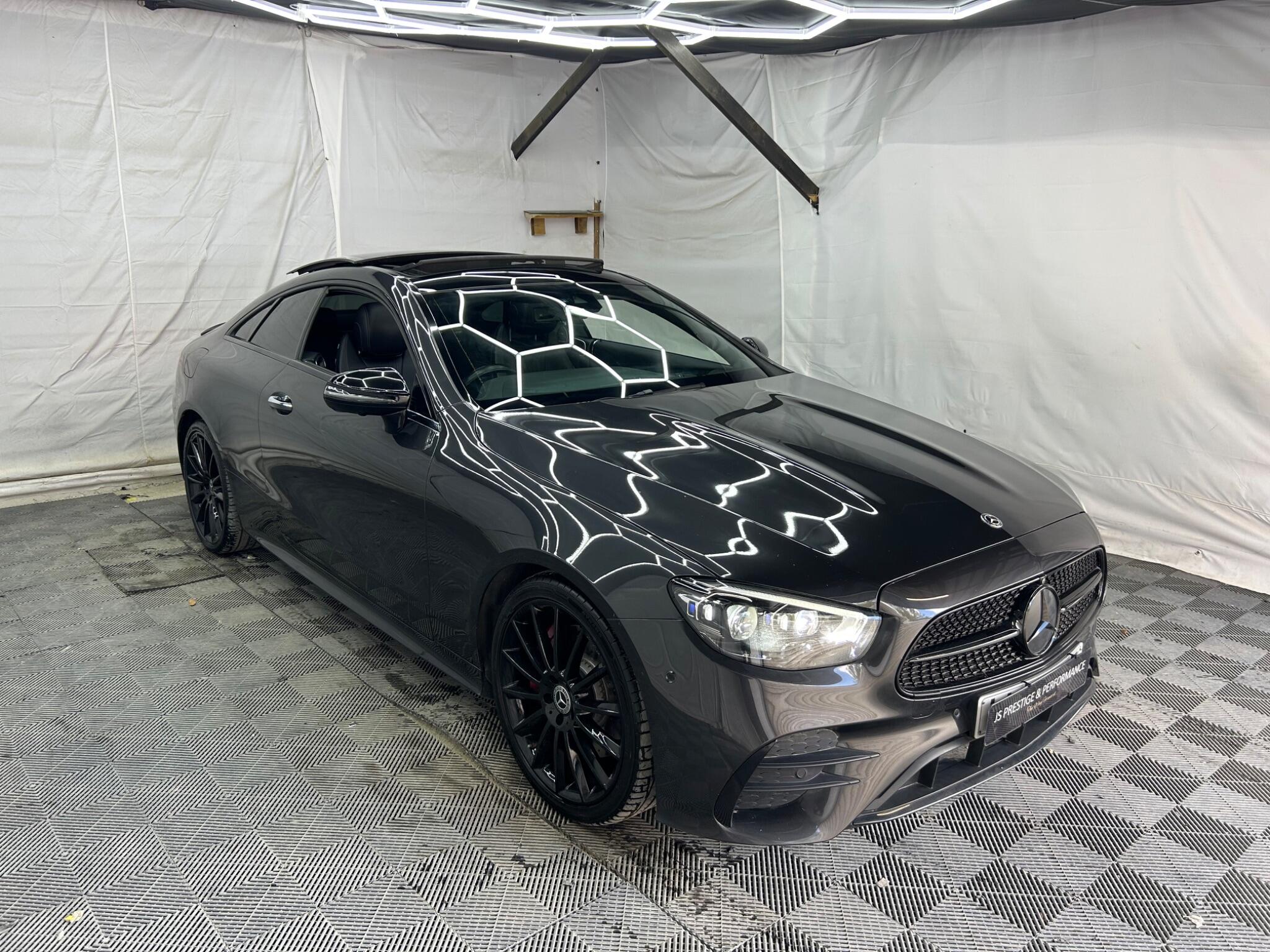 Mercedes-Benz E Class main image