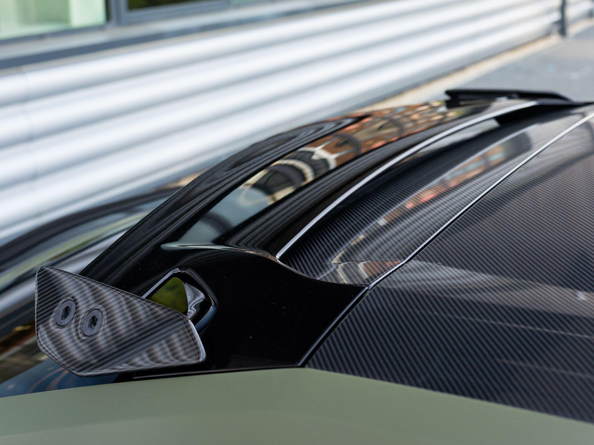 Lamborghini Urus view 19
