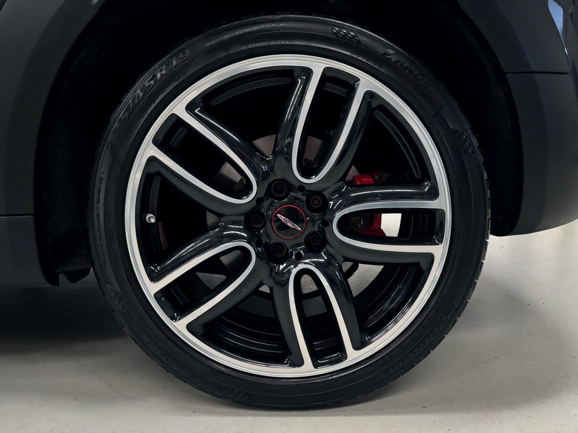 Mini Countryman view 44