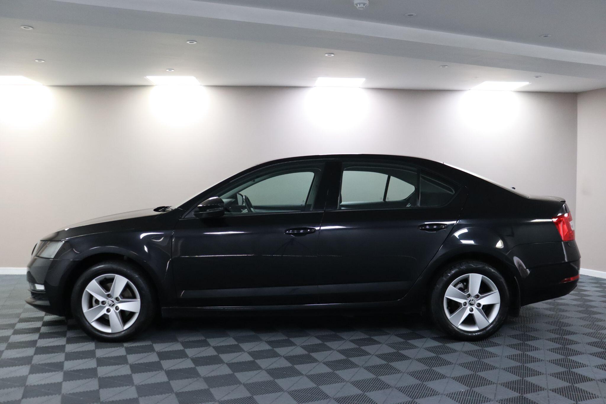 Skoda Octavia view 18