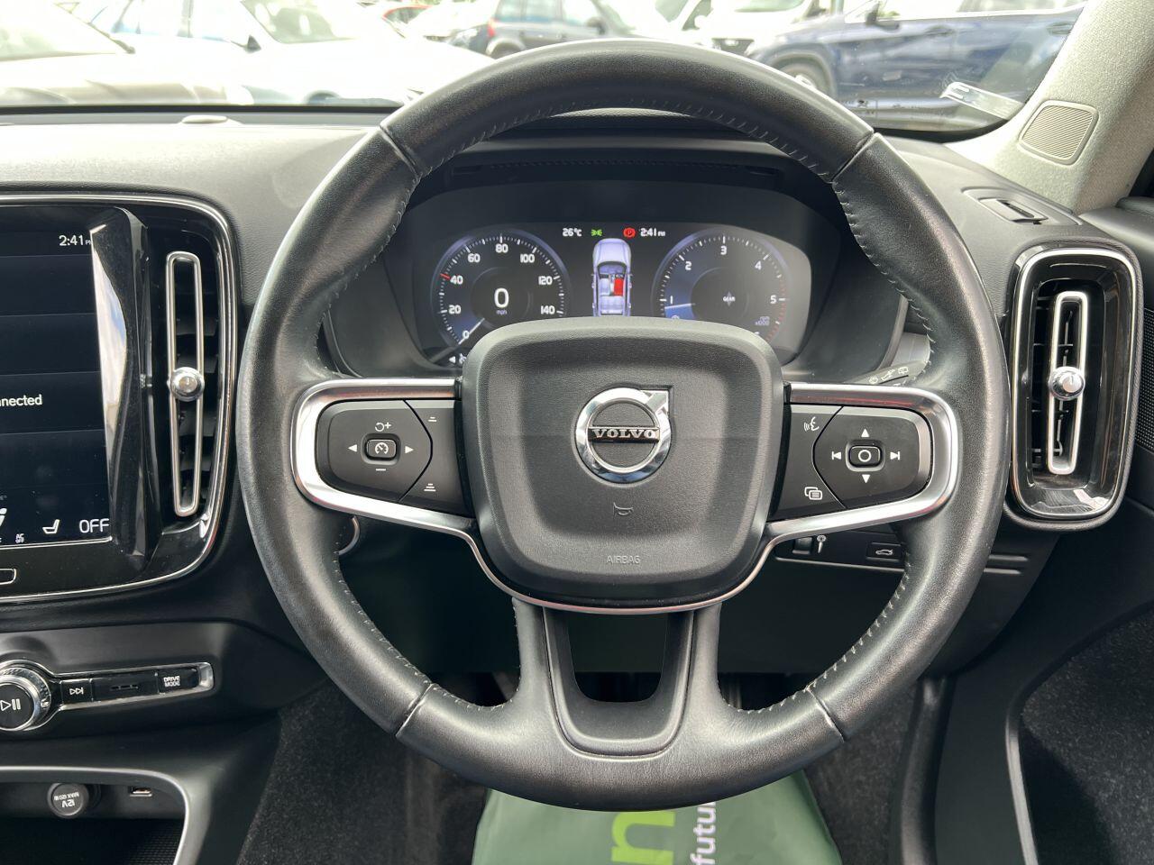 Volvo XC40 view 53