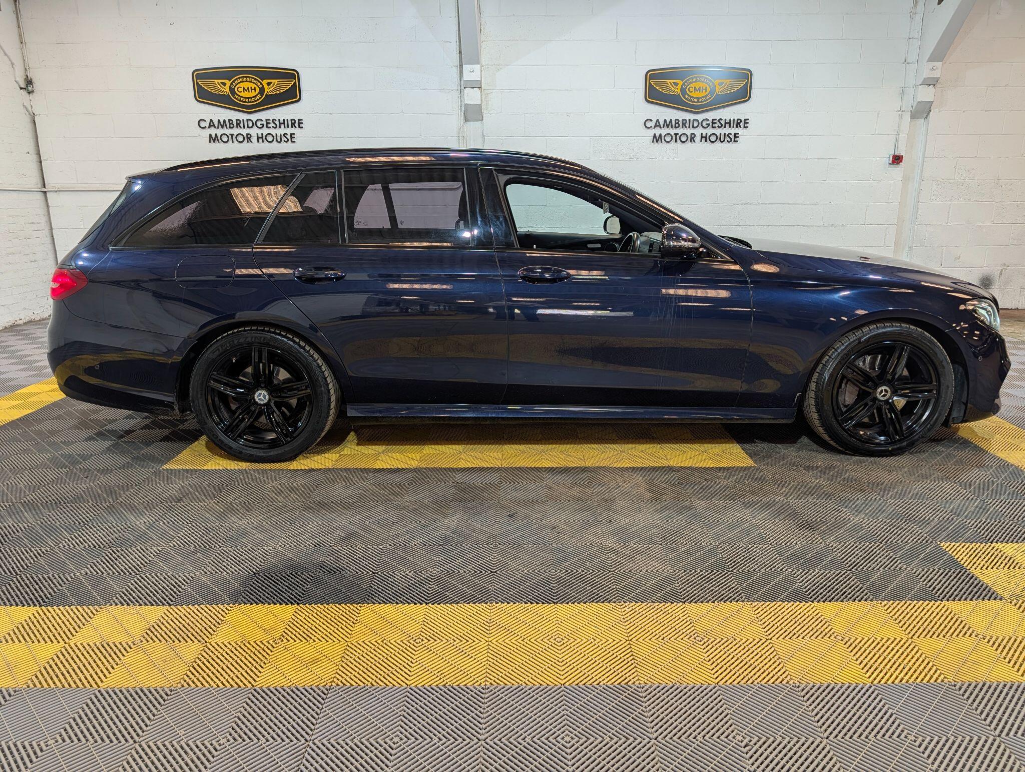 Mercedes-Benz E-Class view 14