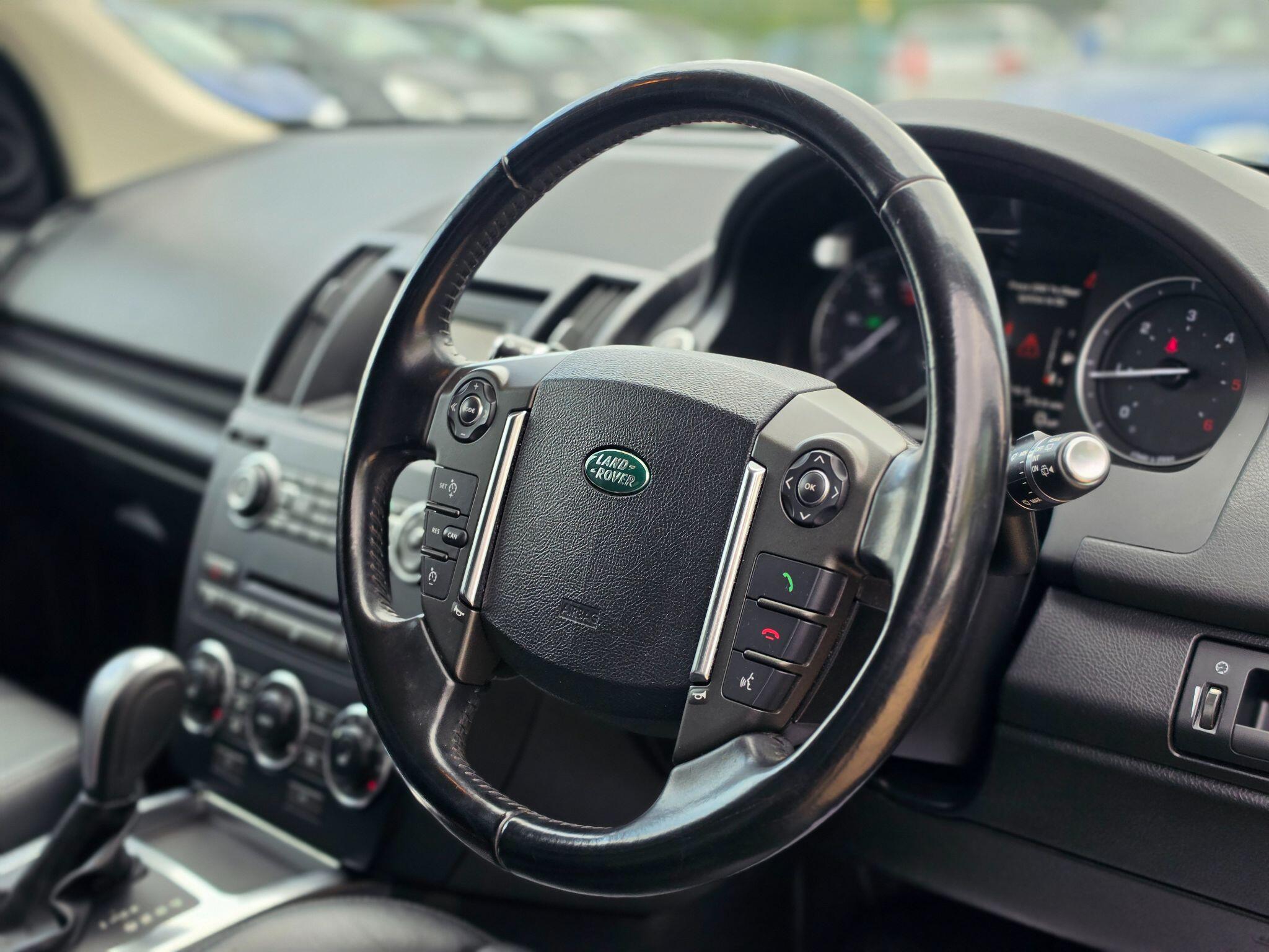 Land Rover Freelander 2 view 11