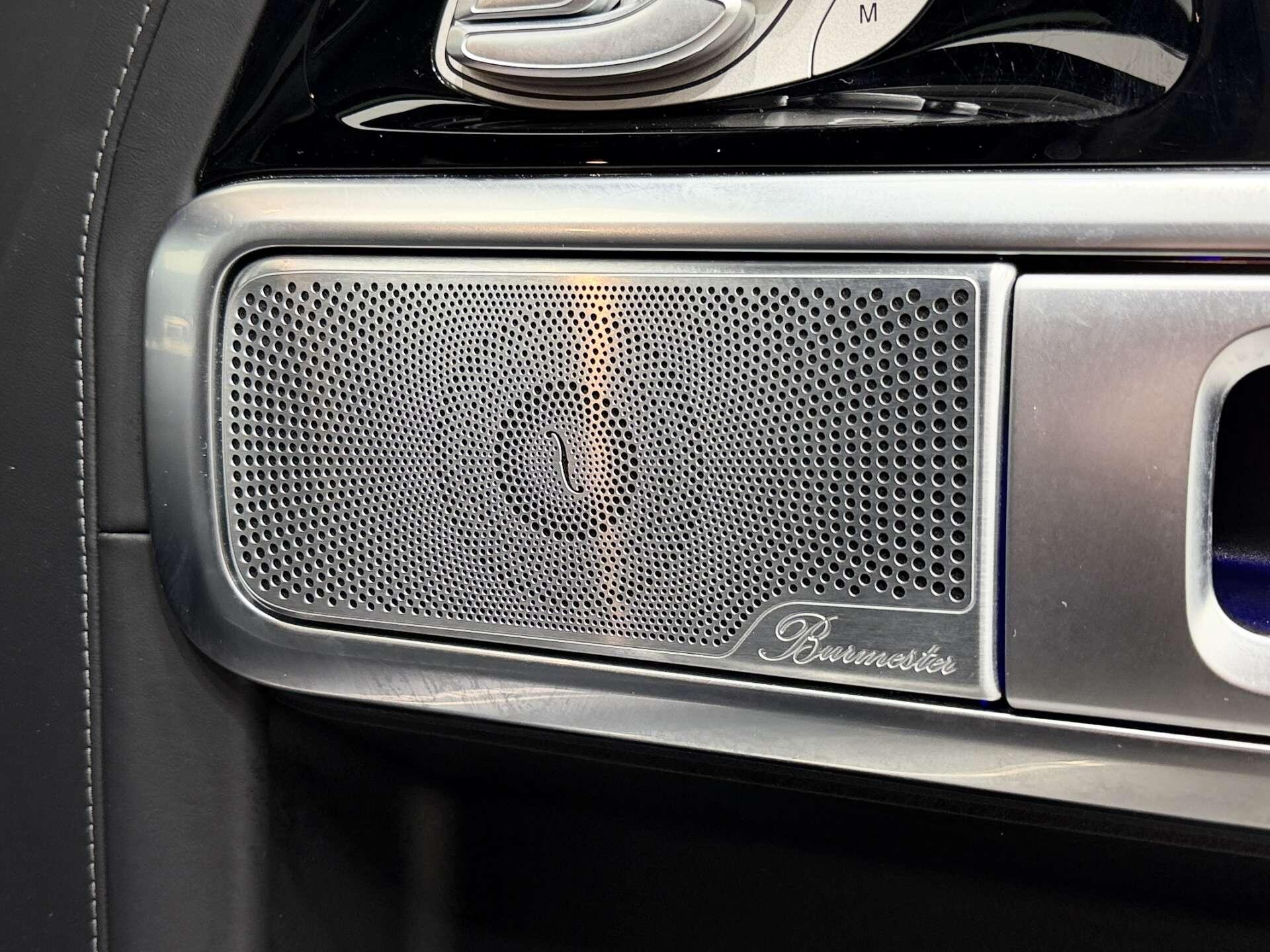 Mercedes-Benz G-Class view 47