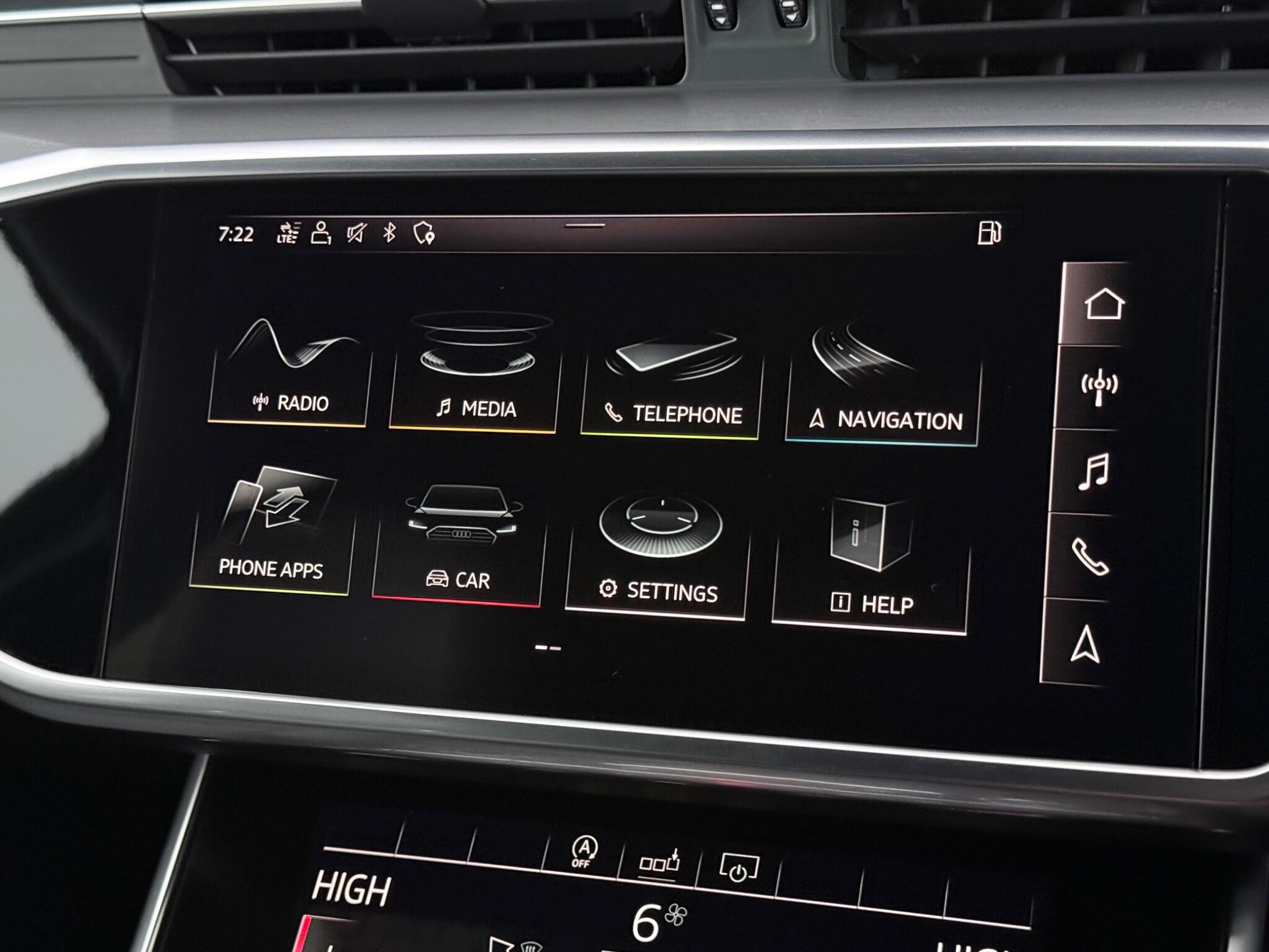 Audi A6 view 23
