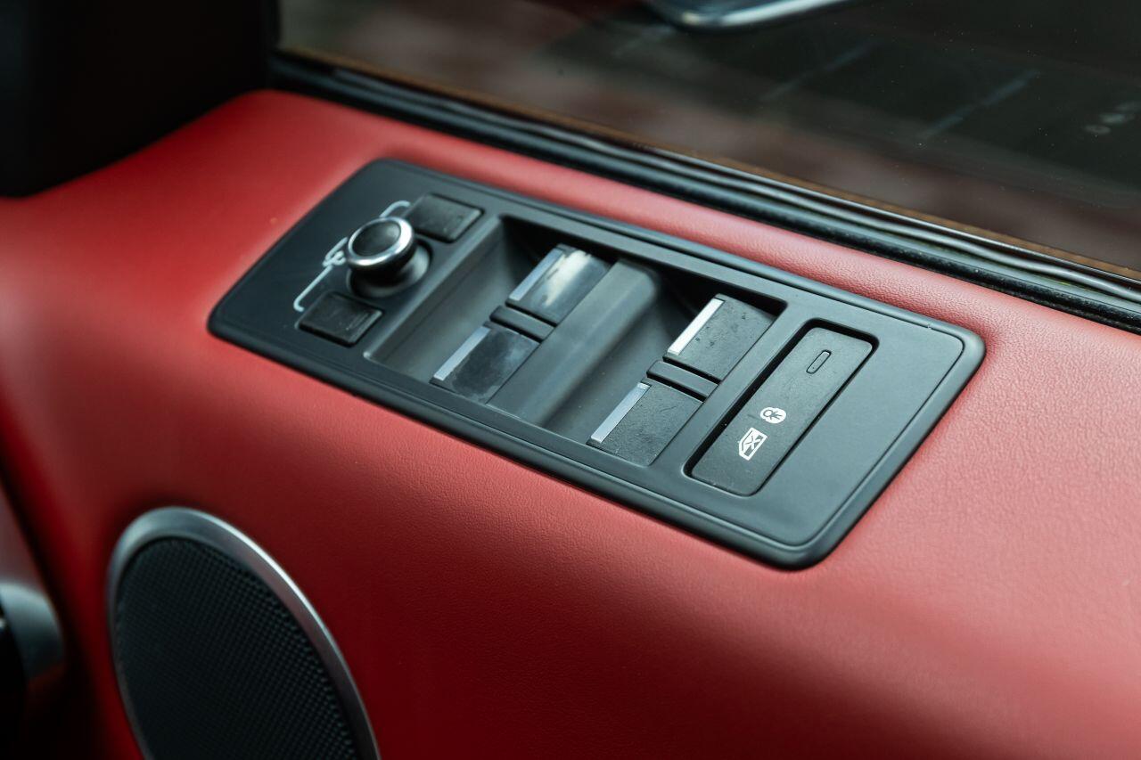 Land Rover Range Rover Sport view 41
