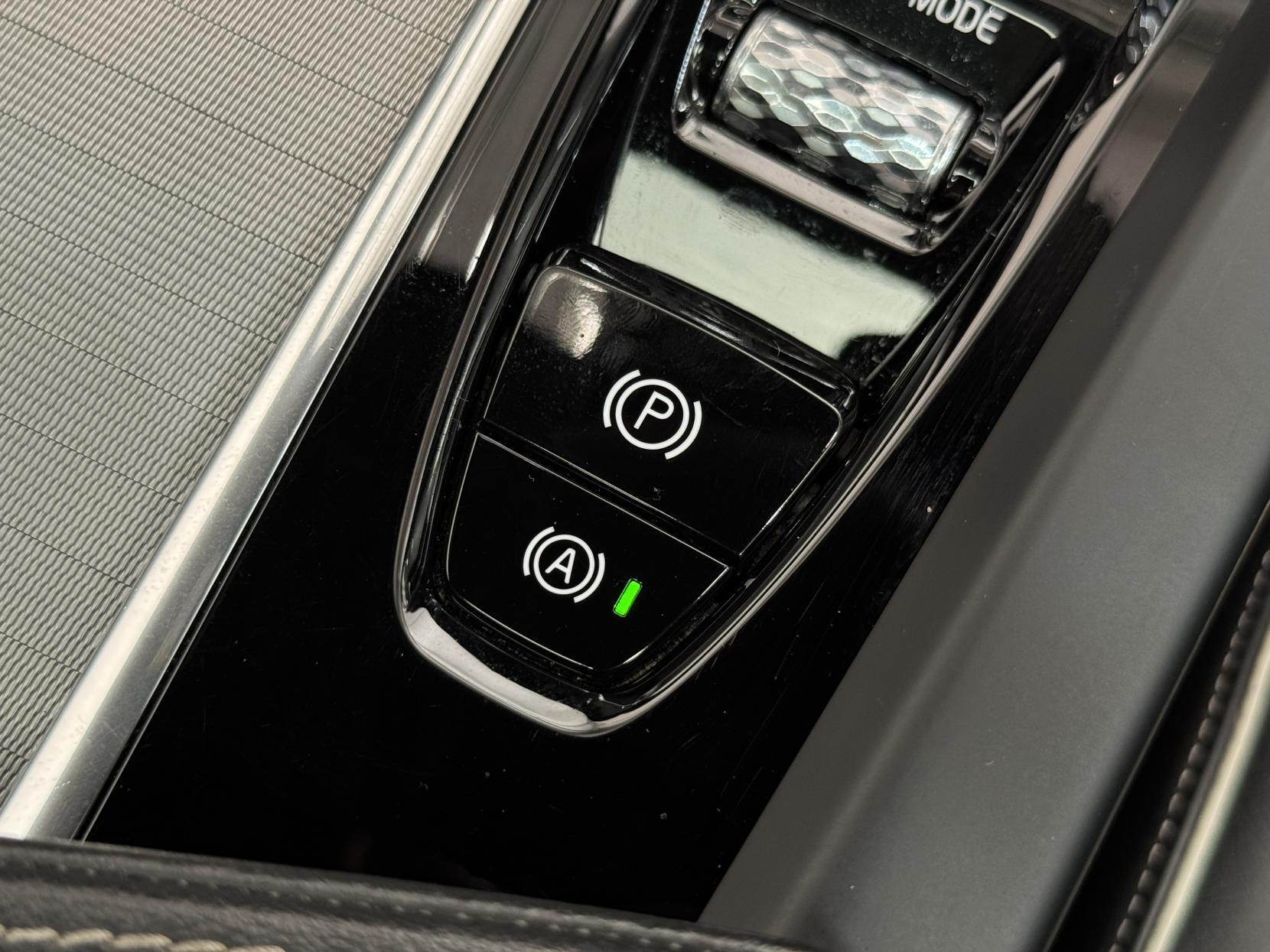 Volvo XC60 view 41