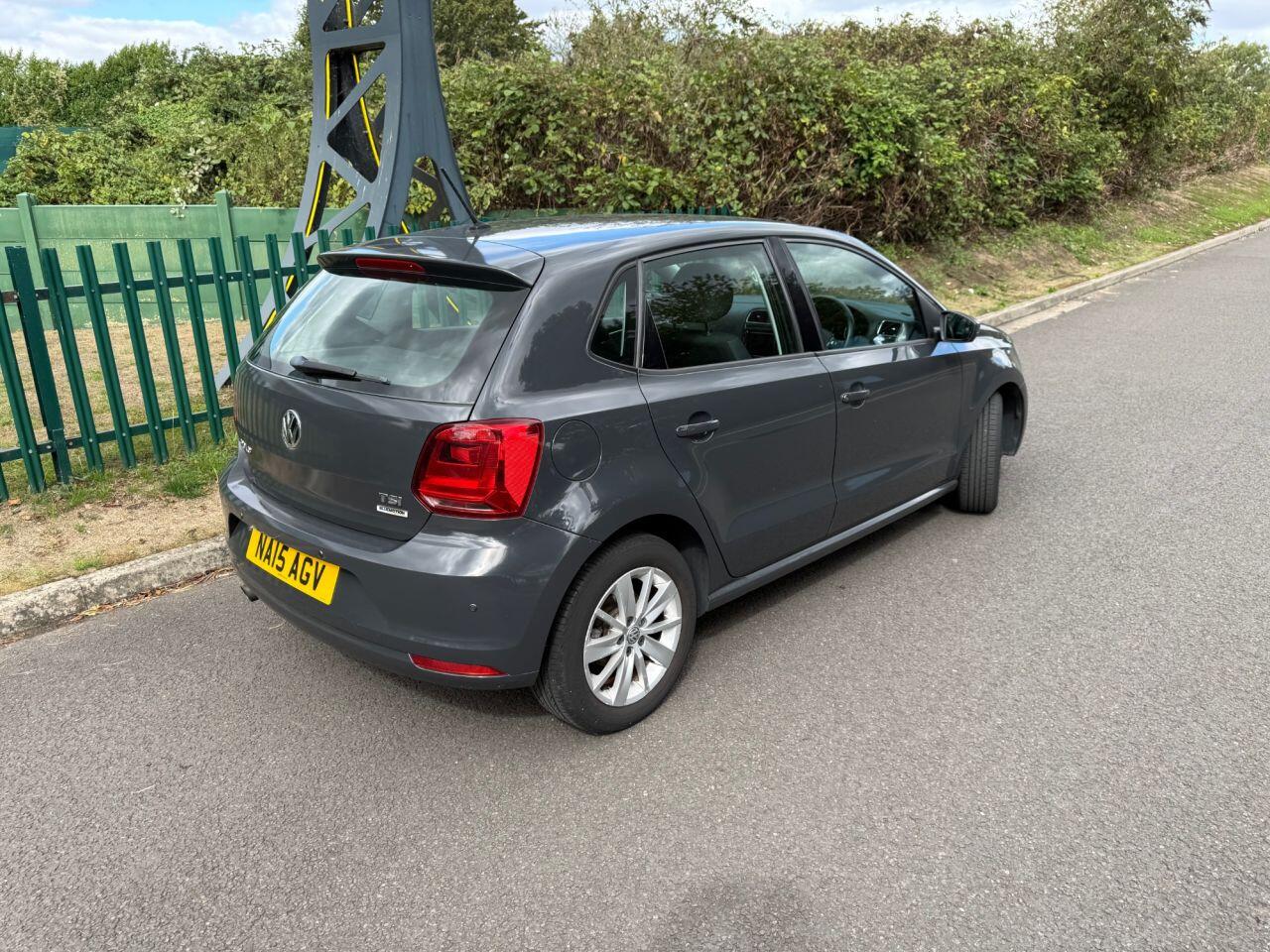 Volkswagen Polo view 11