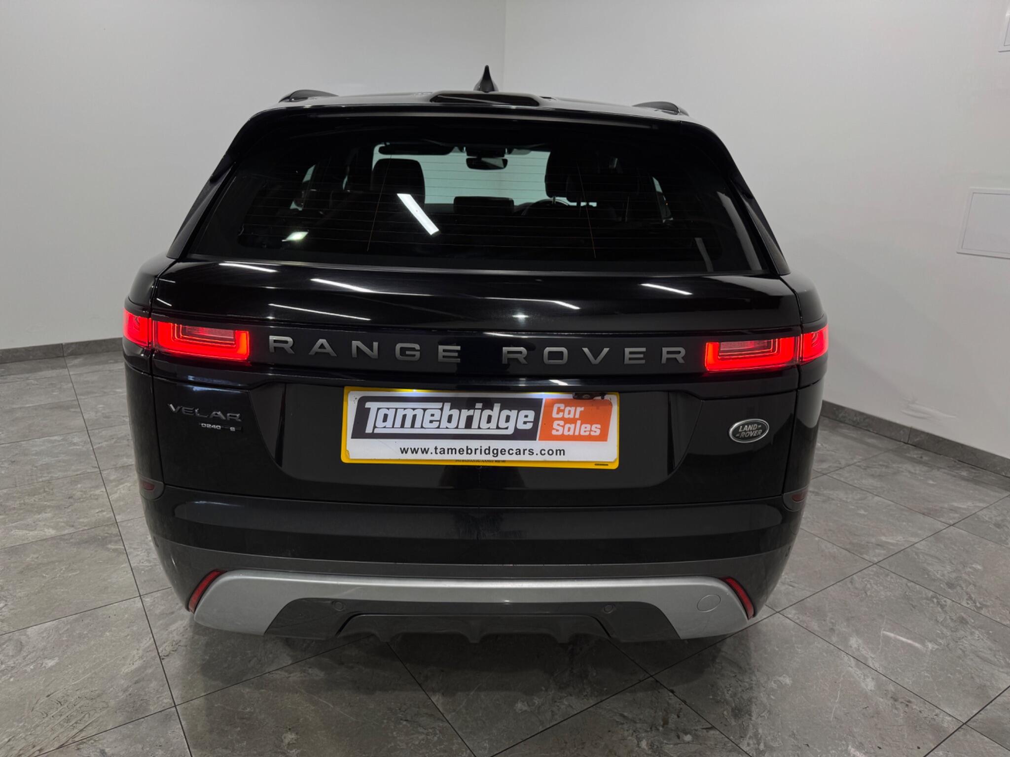 Land Rover Range Rover Velar view 5