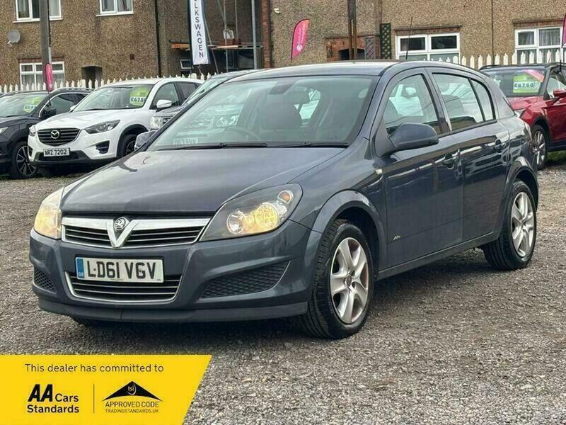 2011 Vauxhall Astra 1.6 16v Active Euro 5 5dr • 145,000 miles image 3