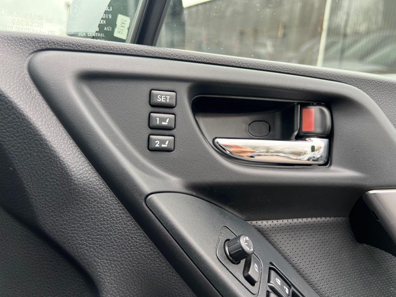 Subaru Forester view 17