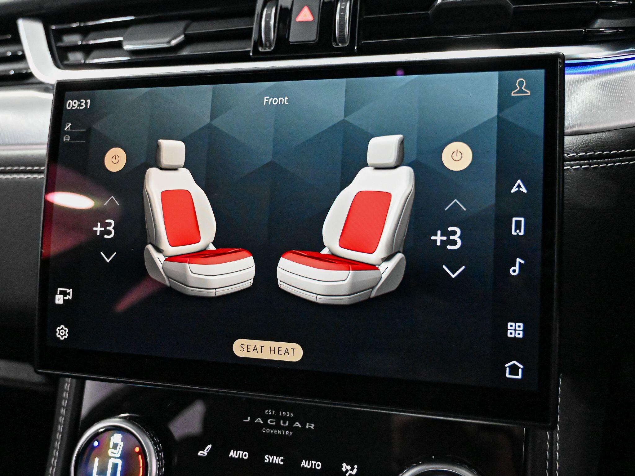 Jaguar F-Pace view 12
