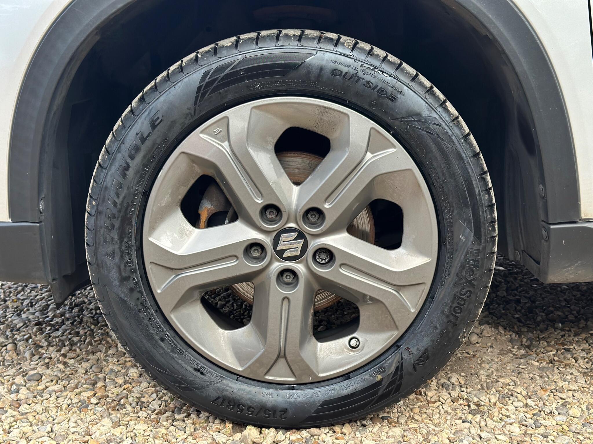Suzuki Vitara view 63