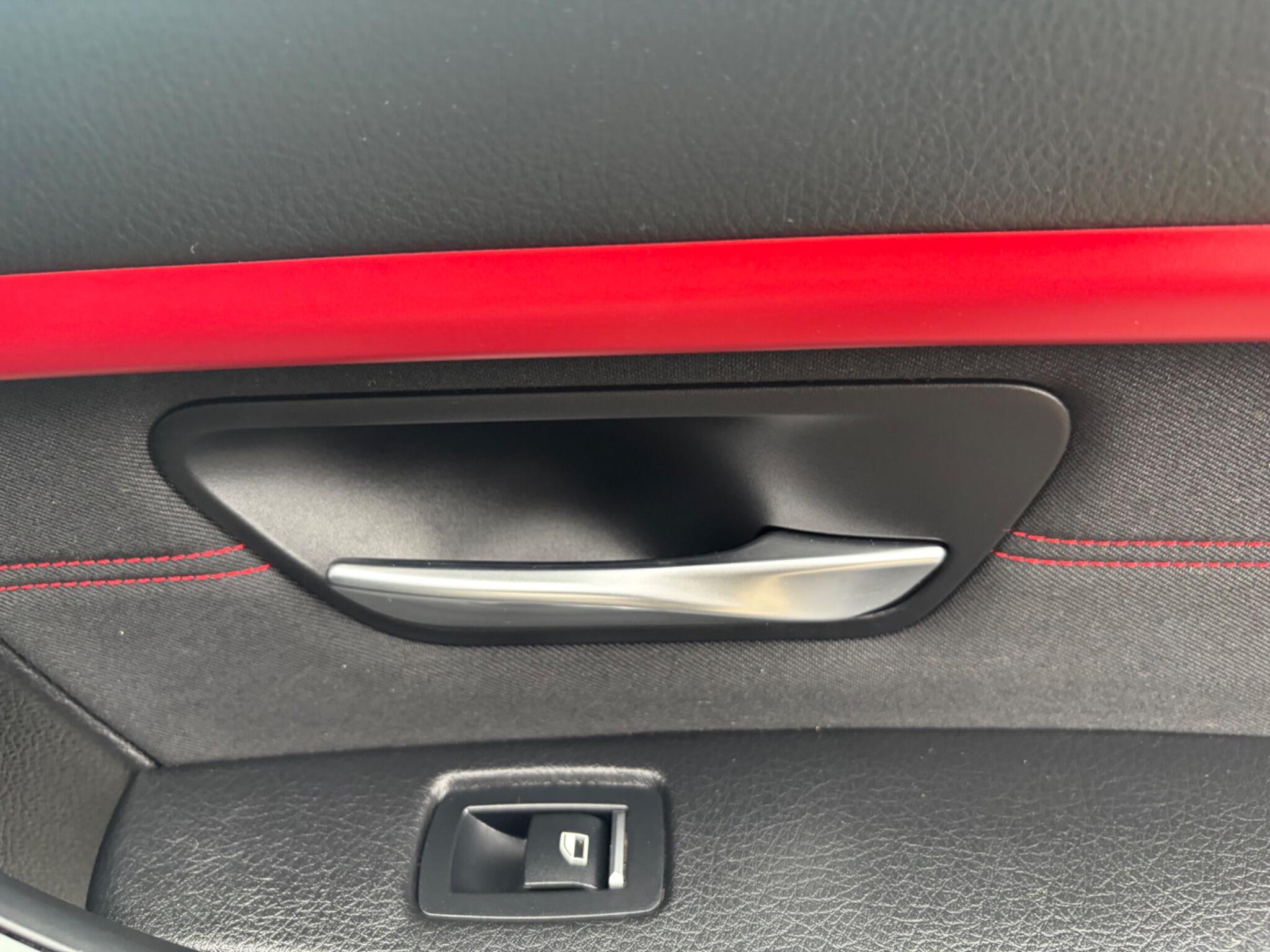 BMW 3 Series view 66