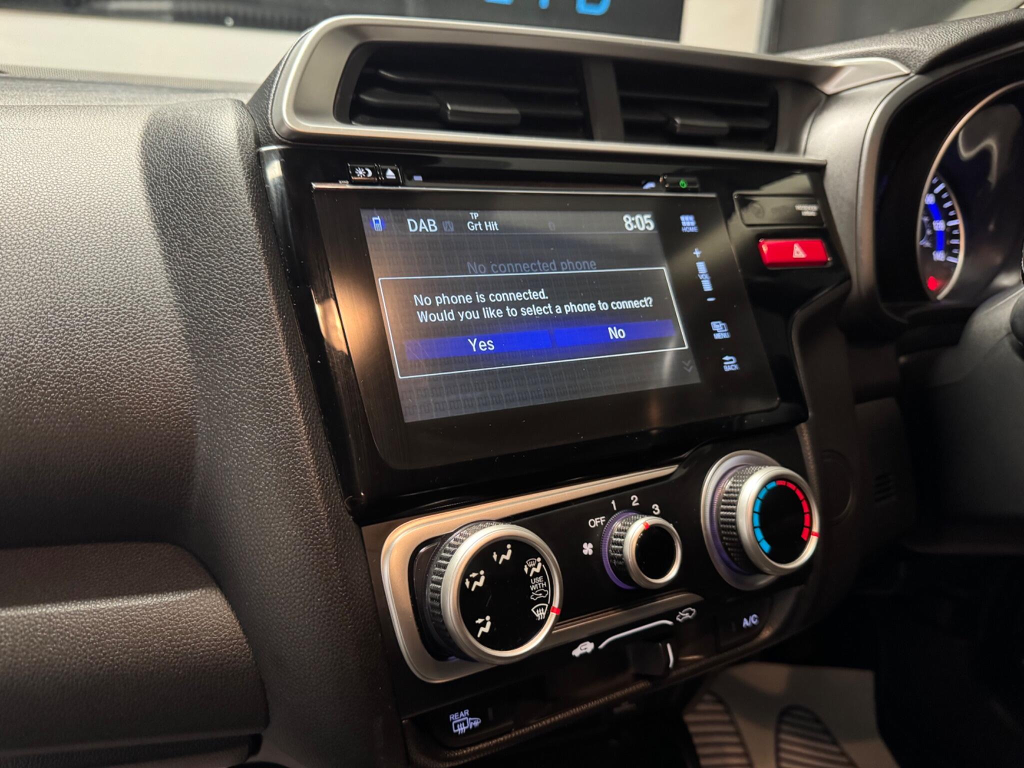 2017 Honda Jazz 1.3 i-VTEC SE CVT Euro 6 (s/s) 5dr • 52,600 miles image 35