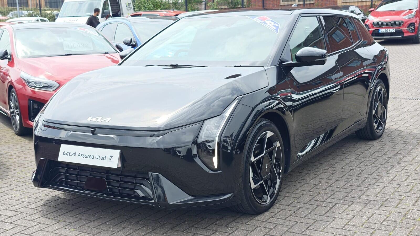 Kia Kia EV4 view 4