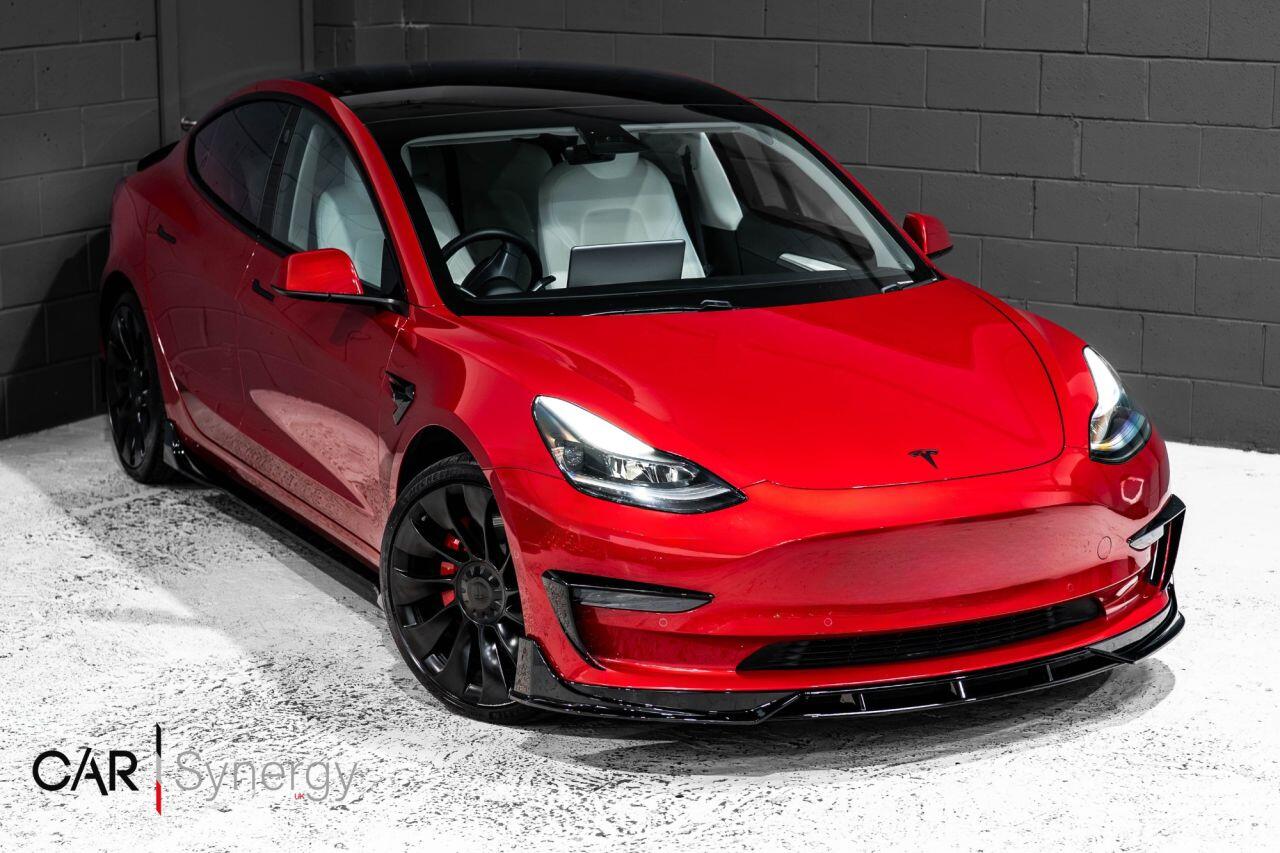 Tesla Model 3 view 3