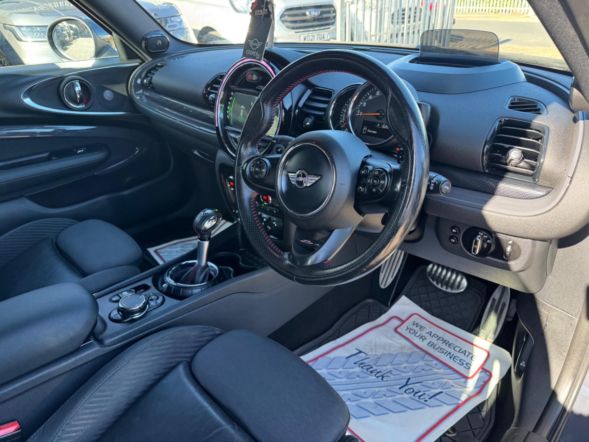 Mini Clubman view 18