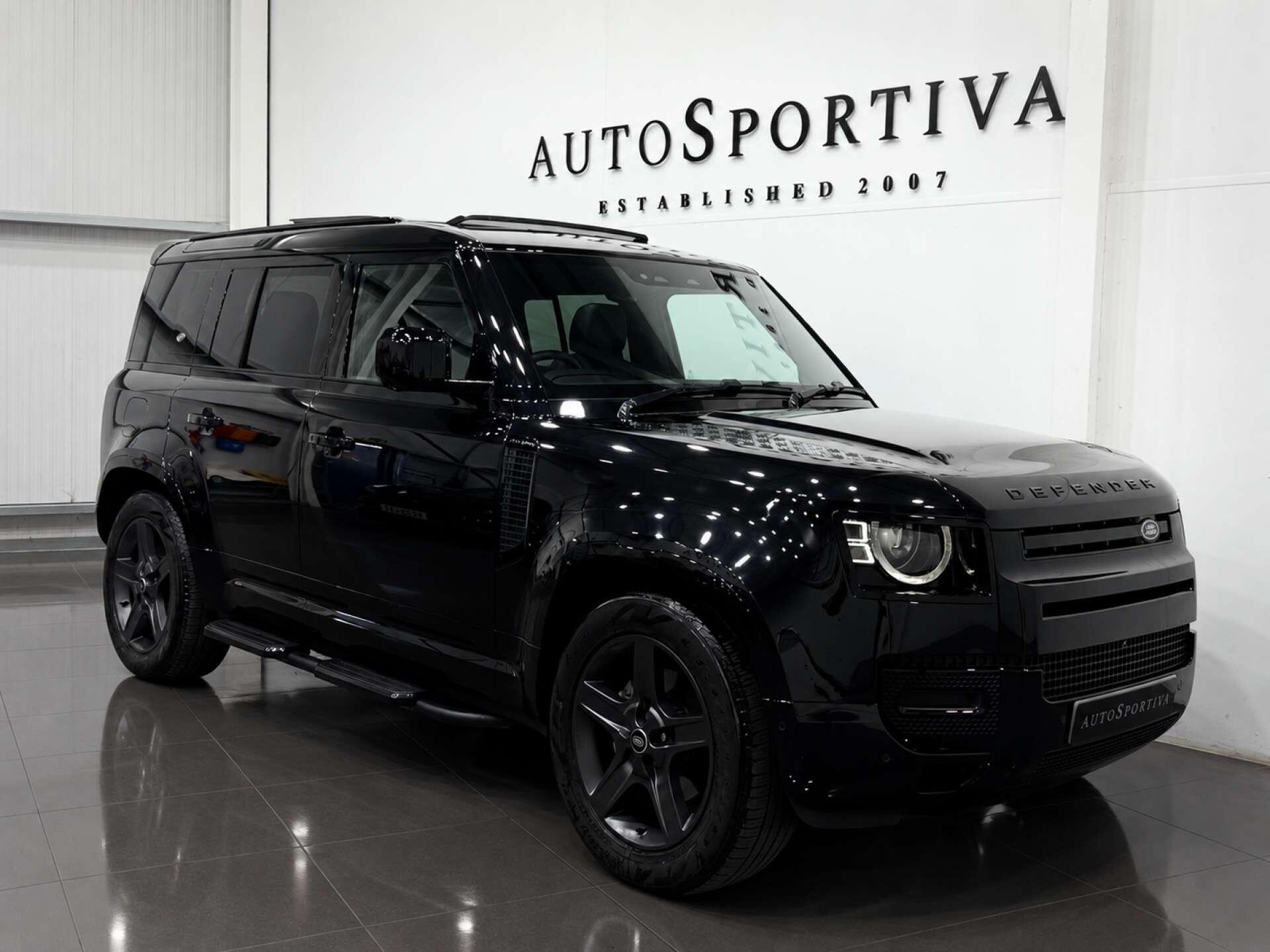 Land Rover Defender view 5