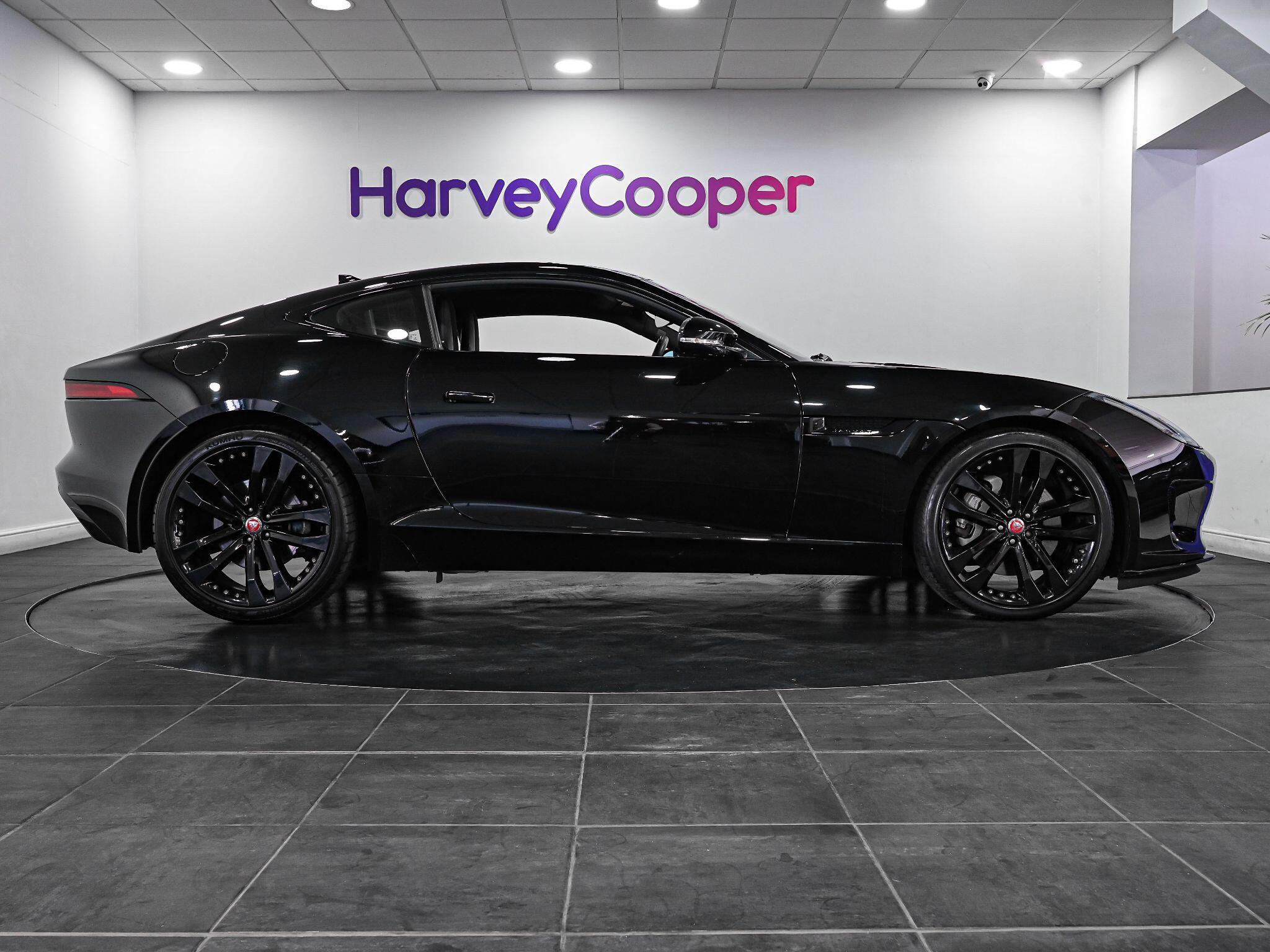 Jaguar F-Type view 4