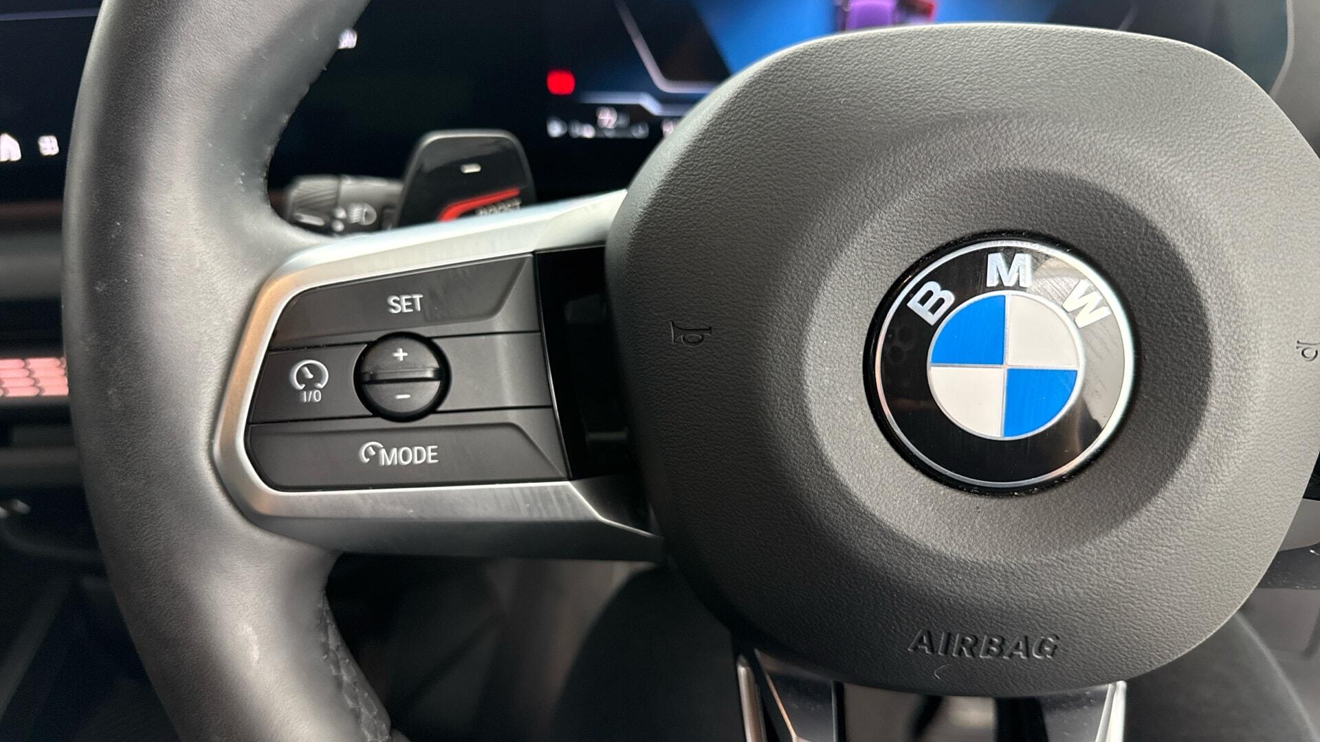 BMW 1 Series view 17