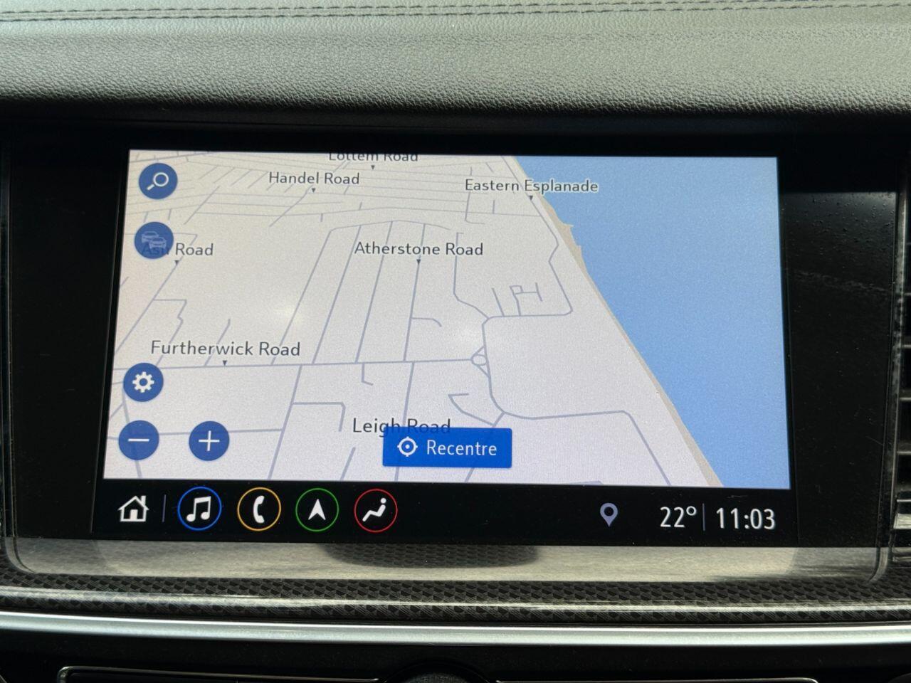 Vauxhall Insignia view 16