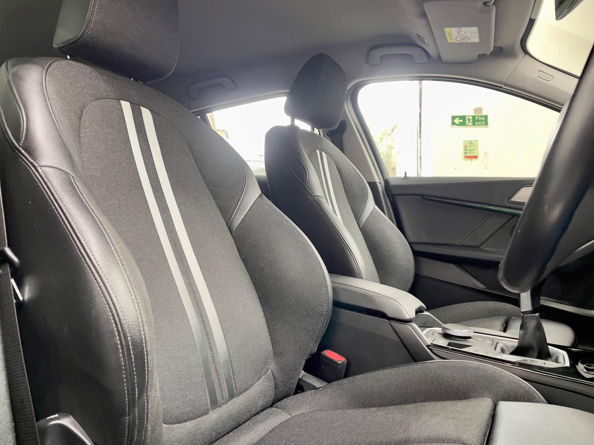 BMW 1 Series view 7