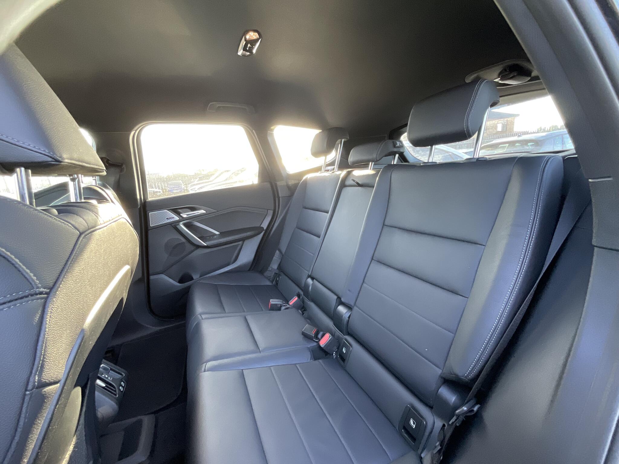 BMW Ix1 view 16
