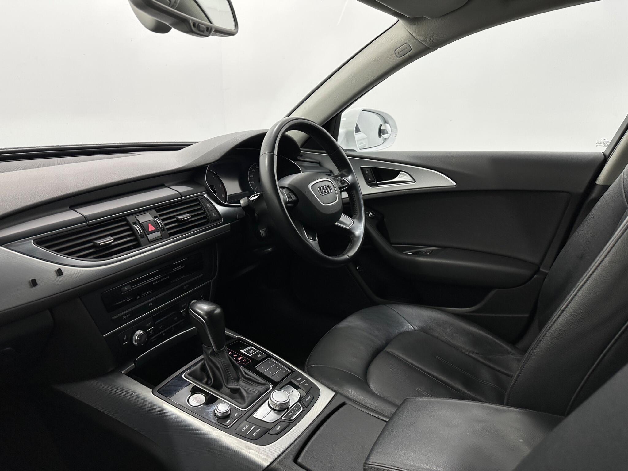 Audi A6 view 31