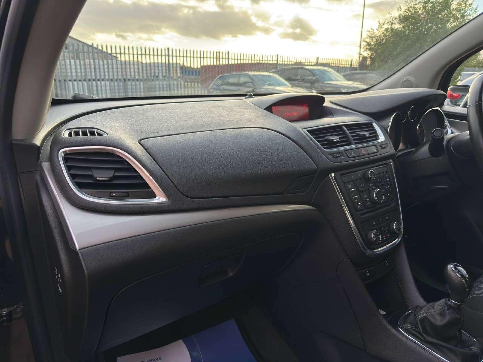 Vauxhall Mokka view 39
