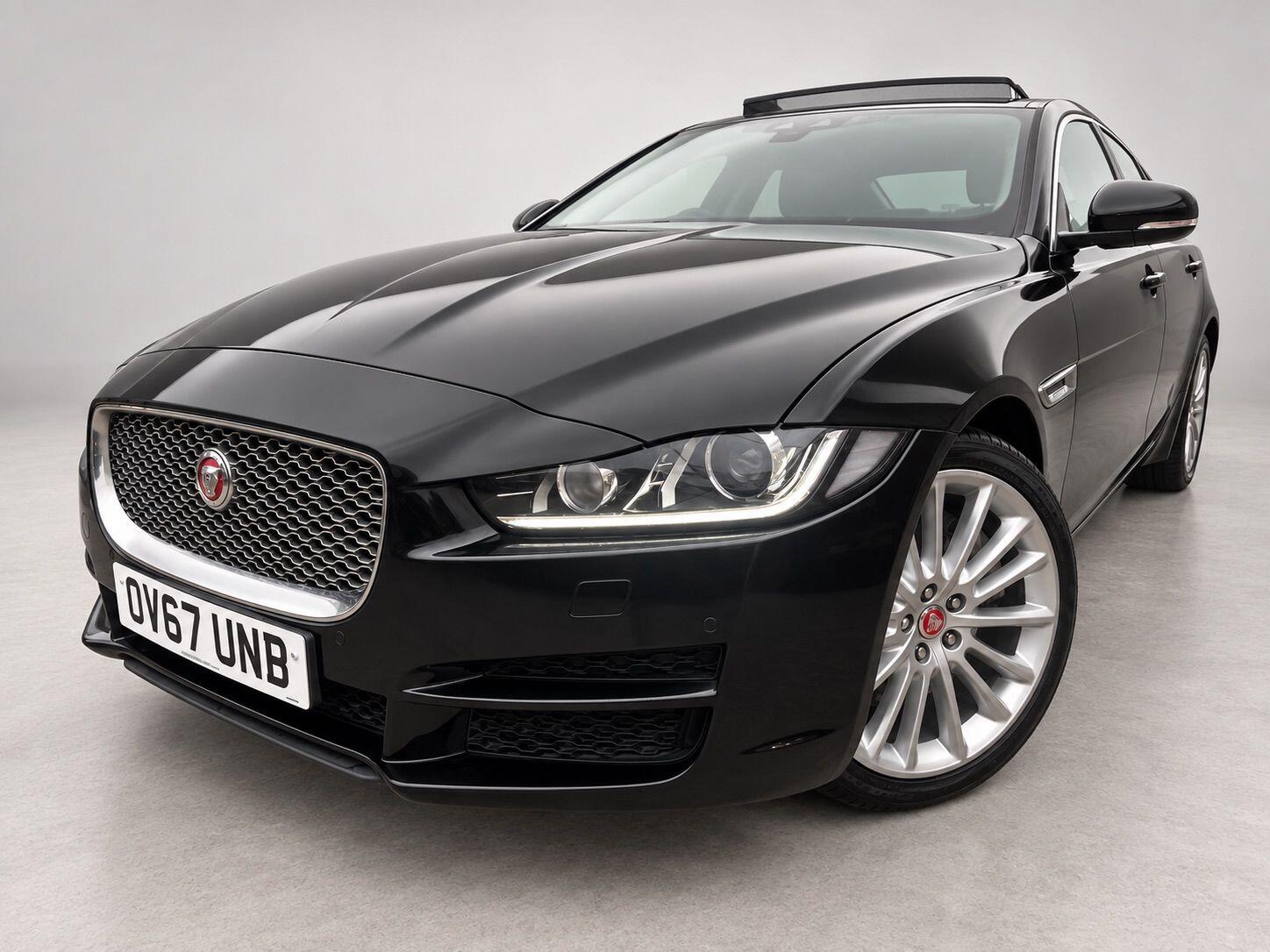 Jaguar Xe view 6