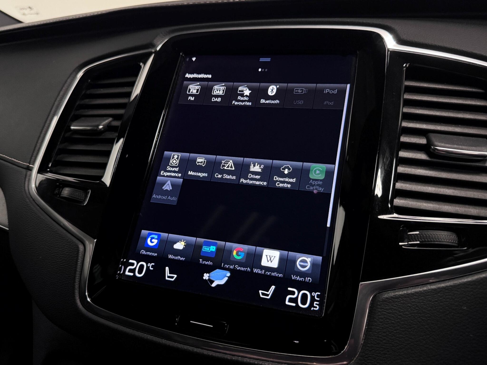 Volvo XC90 view 46