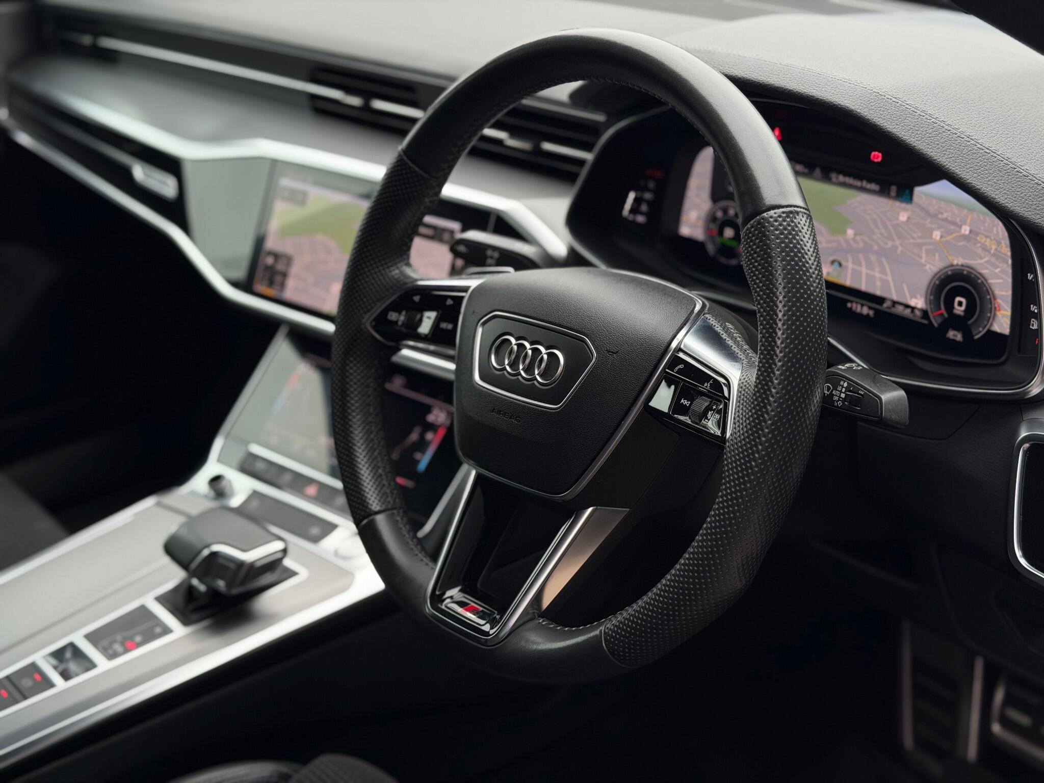 Audi A6 view 36