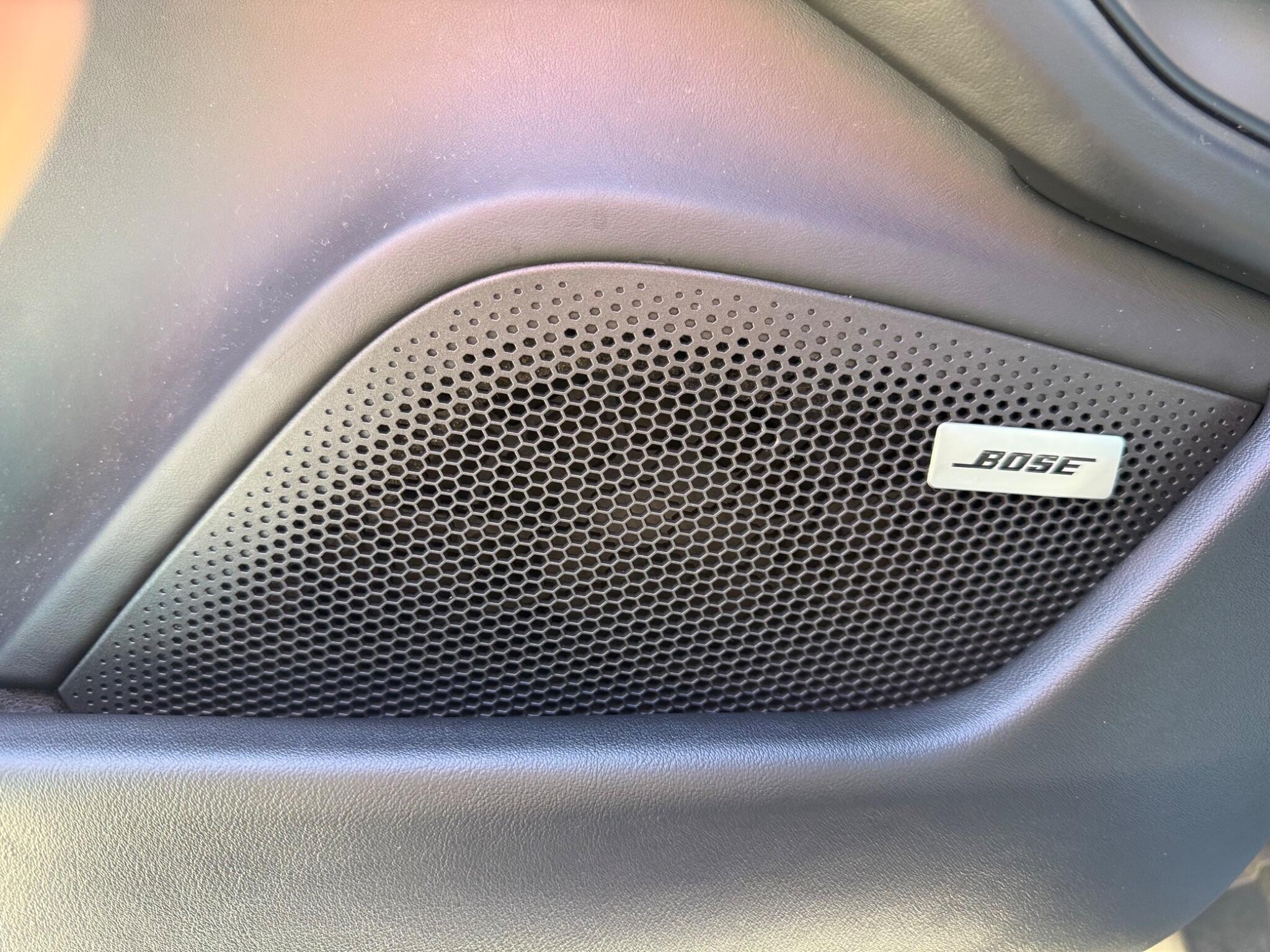 Porsche Taycan view 17