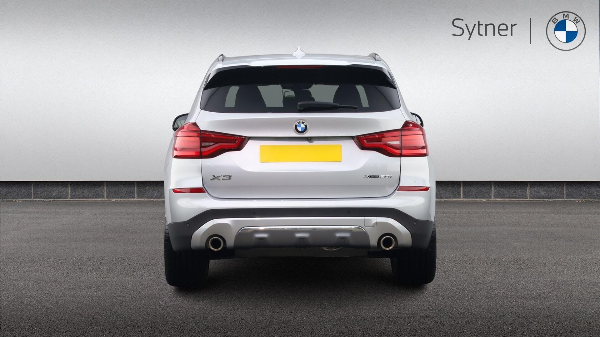 BMW X3 view 15