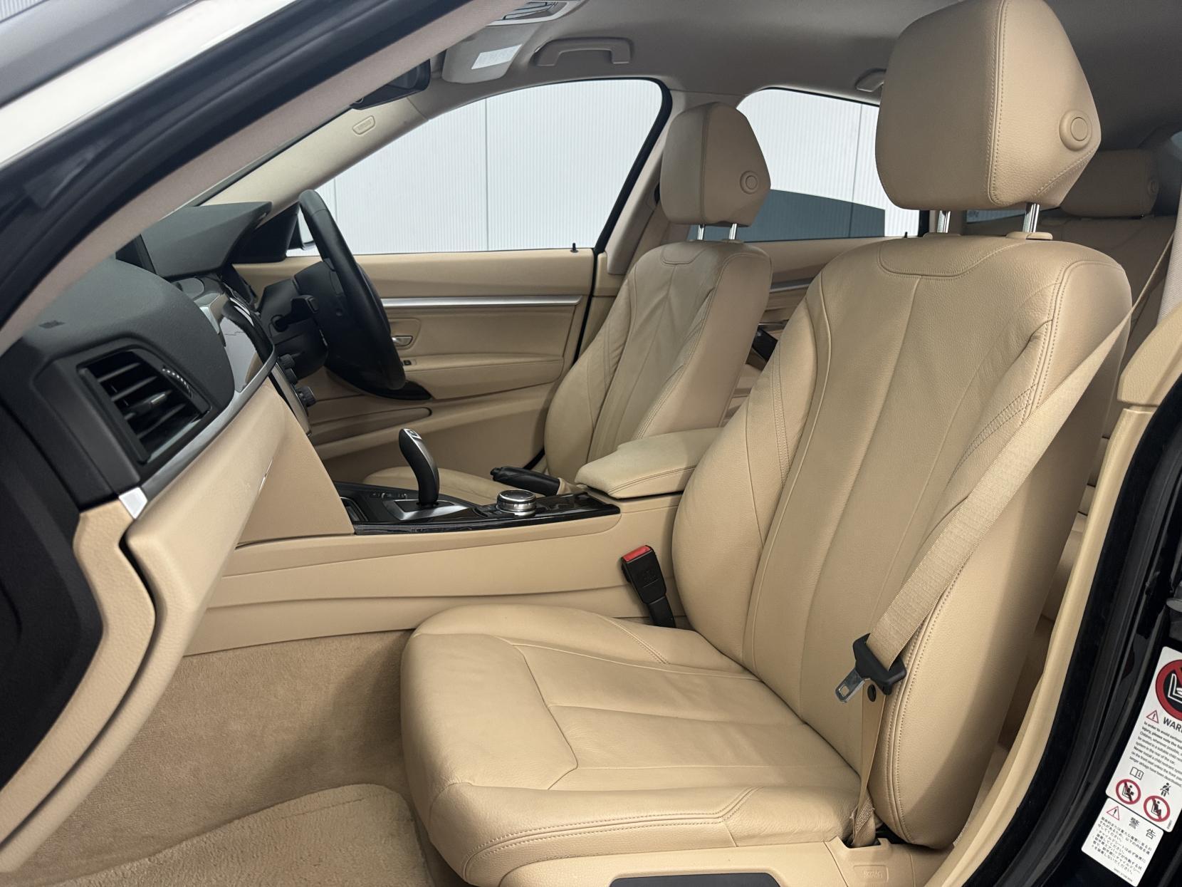 BMW 3 Series Gran Turismo view 51