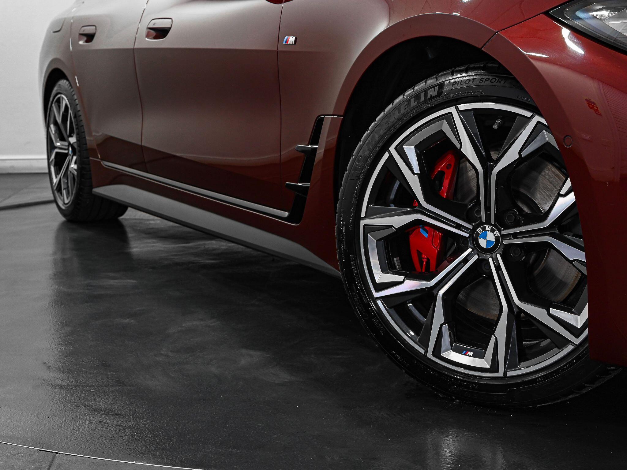 BMW 4 Series view 24